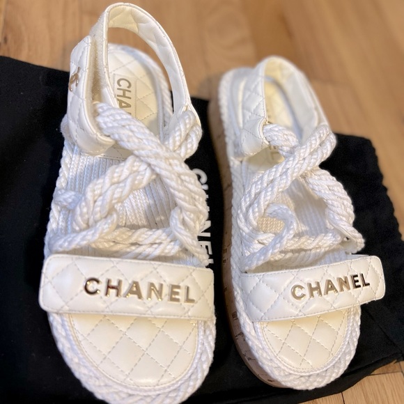 CHANEL Shoes - CHANEL Authentic sandals white